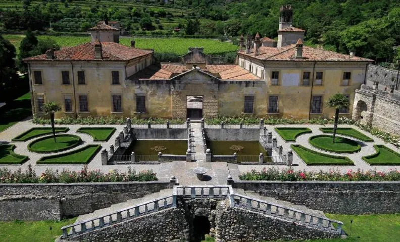 Villa Della Torre