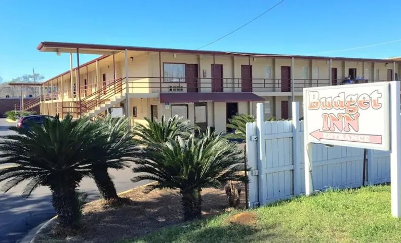 Budget Inn