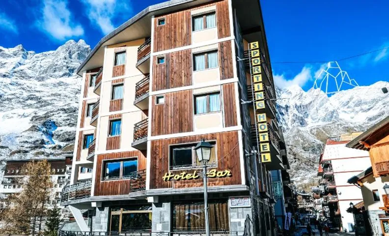 HOTEL SPORTING