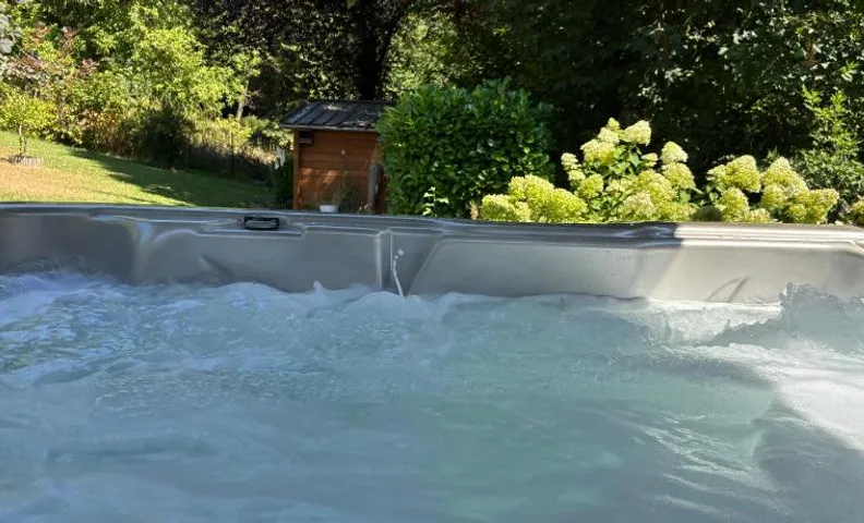 L'Entre 2 - Jacuzzi privé -Sauna-Balnéo