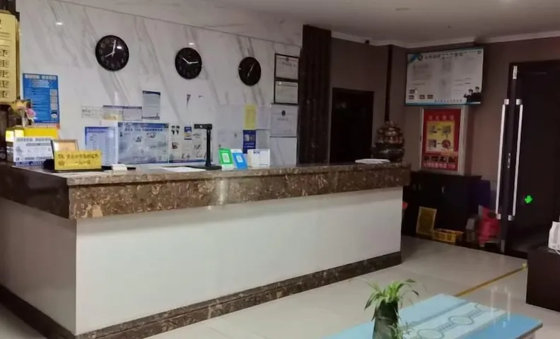 Qiemo Tazhong Town Moqin Jiayuan Express Hotel