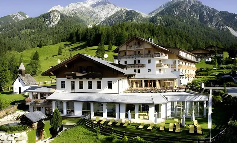 Almwellness-Resort Tuffbad