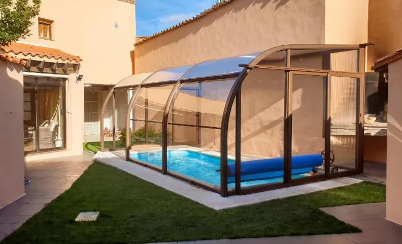 Charming villa in Pajares de la Lampreana with private pool