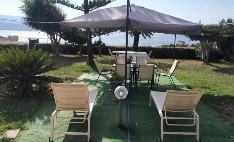 Villa sullo stretto