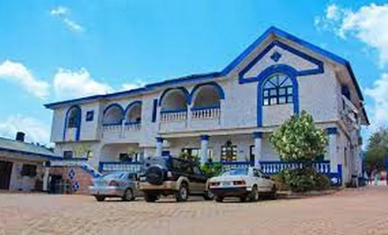 Akiavic Blue Roof Hotel