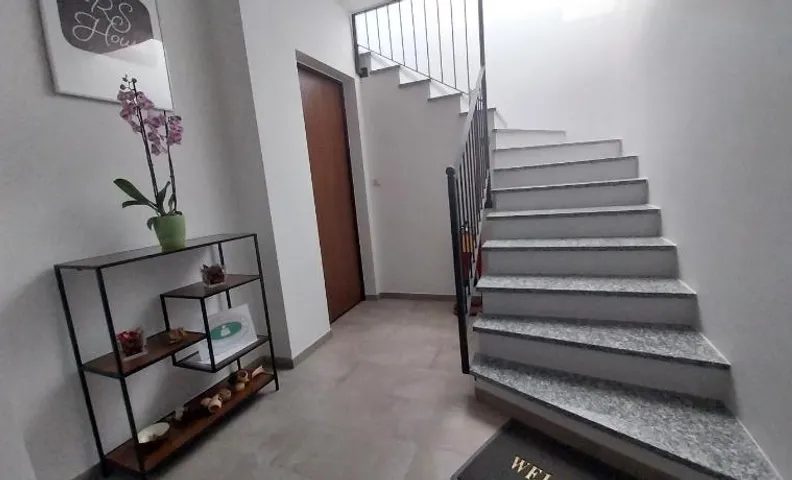 RS House LA ROSA BLU