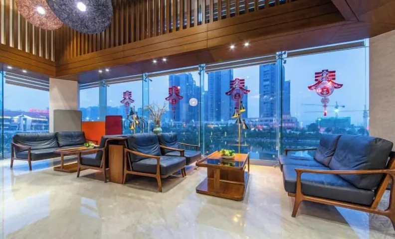 Huatian Hotel