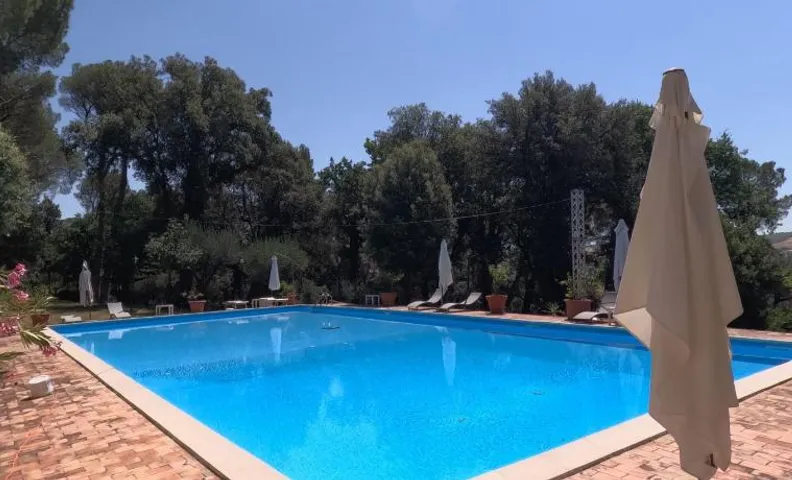 Camere in Casa del Fattore, Villa Luzi con Piscina e Giardino