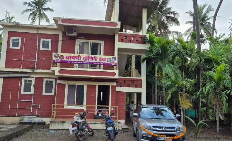 SHRAVANI HOLIDAY INN