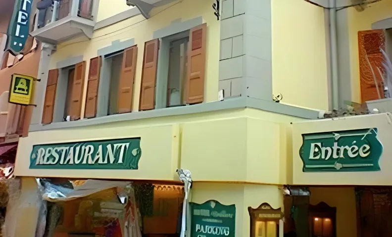 Hotel Du Commerce