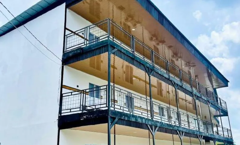 Giennos Hotel