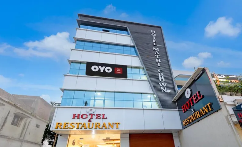 Super HOTEL O MATRI CROWN