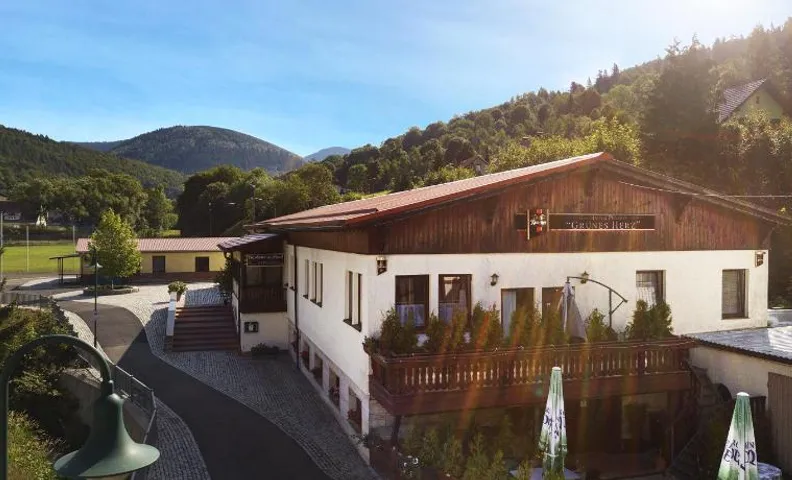 Gasthaus&Pension "Grunes Herz"