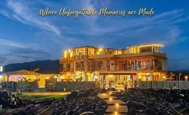 The Baywalk Sunset Resort