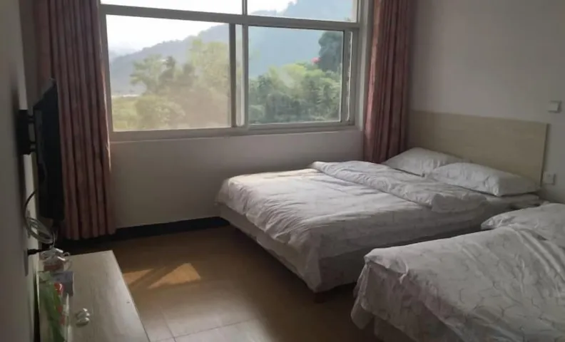 Jixi Longchuan No.19 Farm Hotel