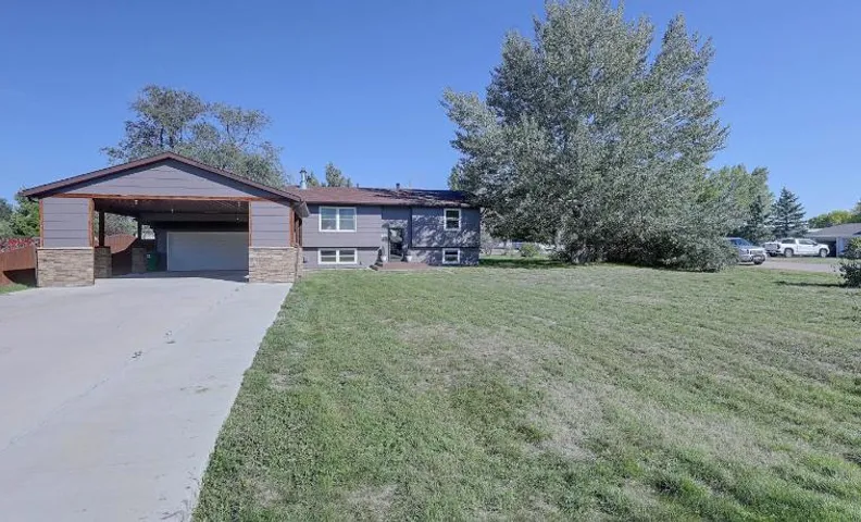 Private Hot Tub! Spacious Home in Rapid City