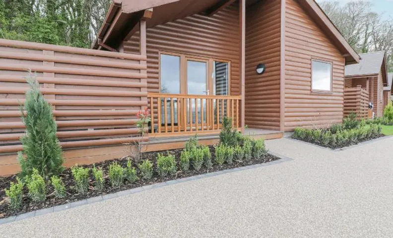 Luxury Lodge 53
