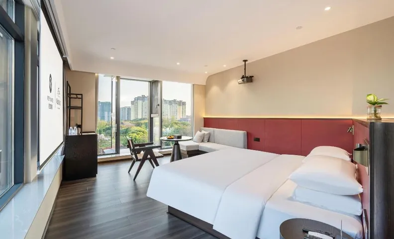 Minshan Leisure Hotel (Mianzhu Qiankun Water Street Branch)