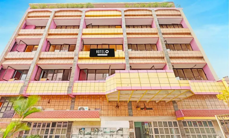 Hotel O Gajuwaka Near kurmanpalem Formerly SBT
