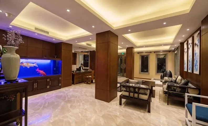 Yijiangdong Boutique Hotel.