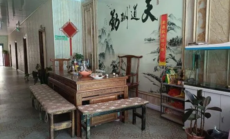 Lingling Express Homestay (Linfen High-Speed Railway Station)