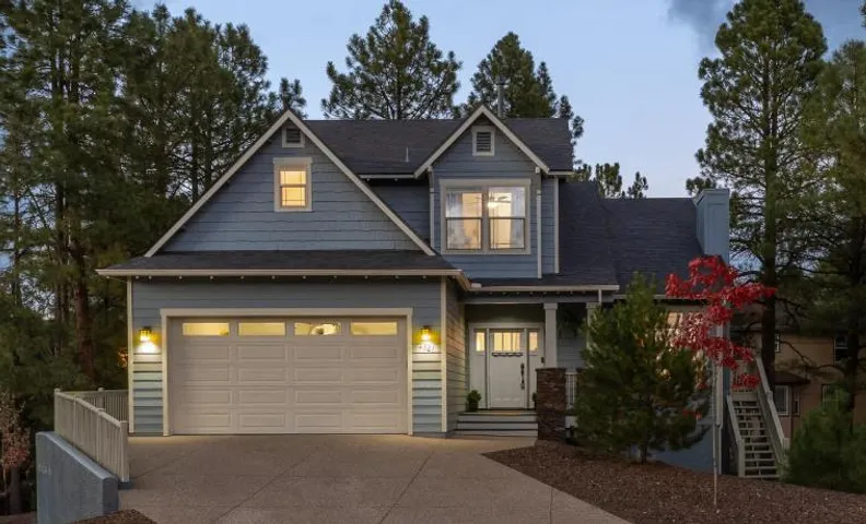 Luxury 5BR Mountain Chalet Hot Tub Game Room