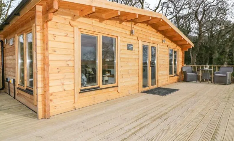 Little Orchard Lodge