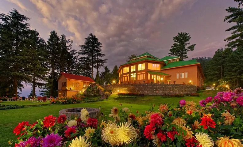 Glade Luxury Resort