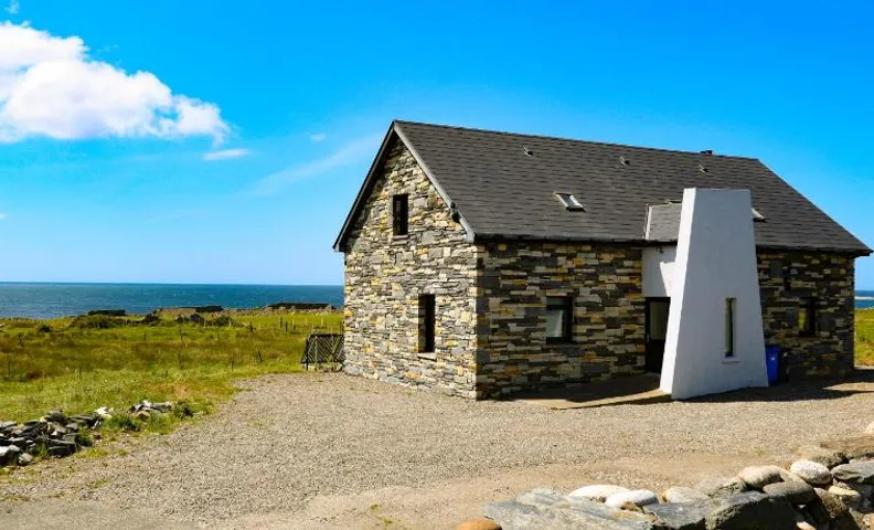 Ocean Sail House