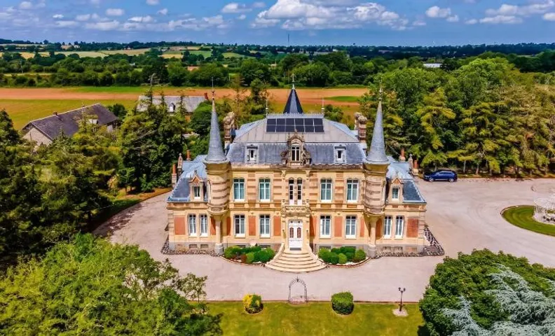 Maison charmante à Cartigny-l'Épinay avec jardin généreux