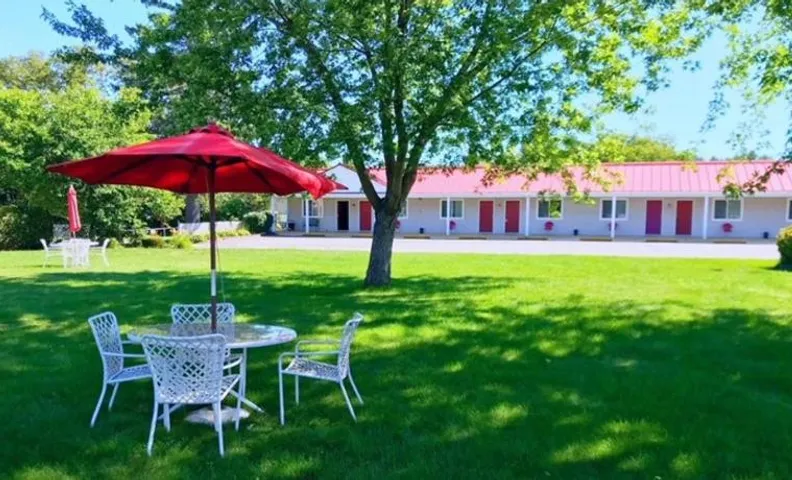 Belmont Motel