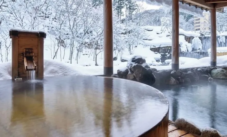 산스이소