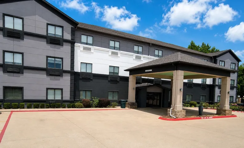 가너 호텔 타일러 사우스웨스트, IHG 바이