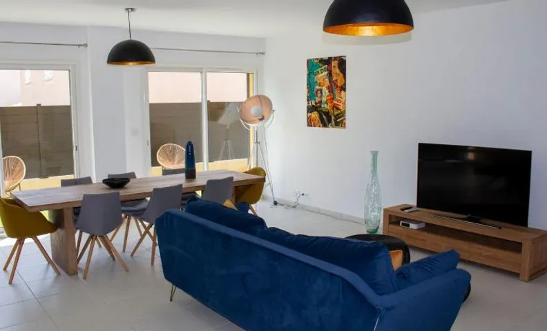 BASTIDE 7