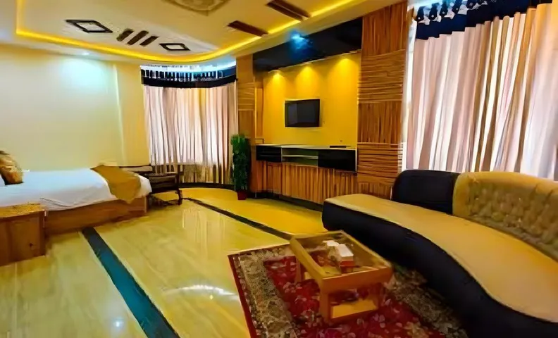 Khabir's Hotel Kalam