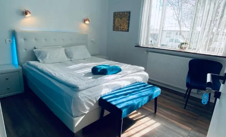 Easy Stay
