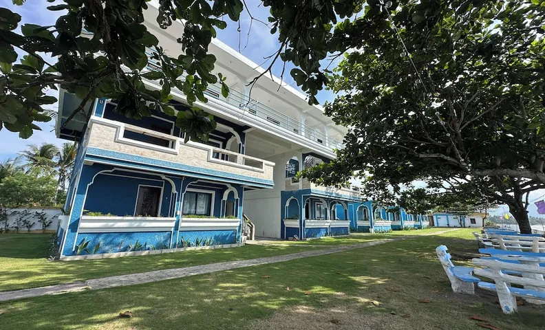 Emmalyn's Paradise Resort