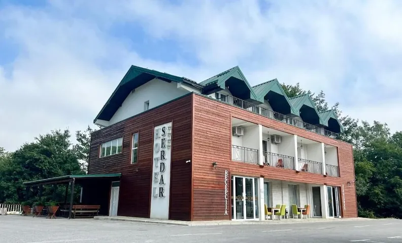 호텔 세르다르