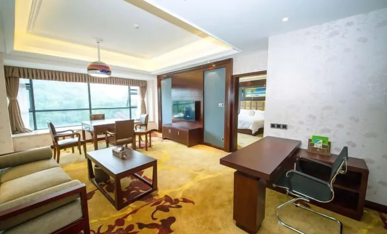 Yuhe Hotel