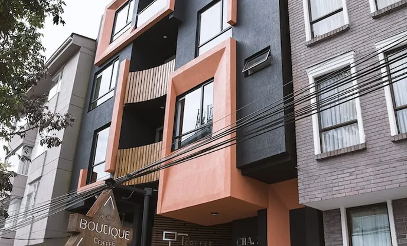 더 커피 클럽 호텔