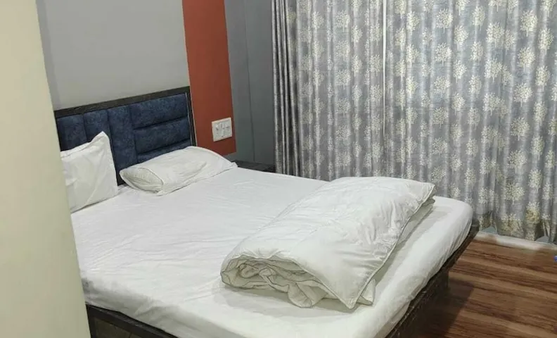 시바 패밀리 로지