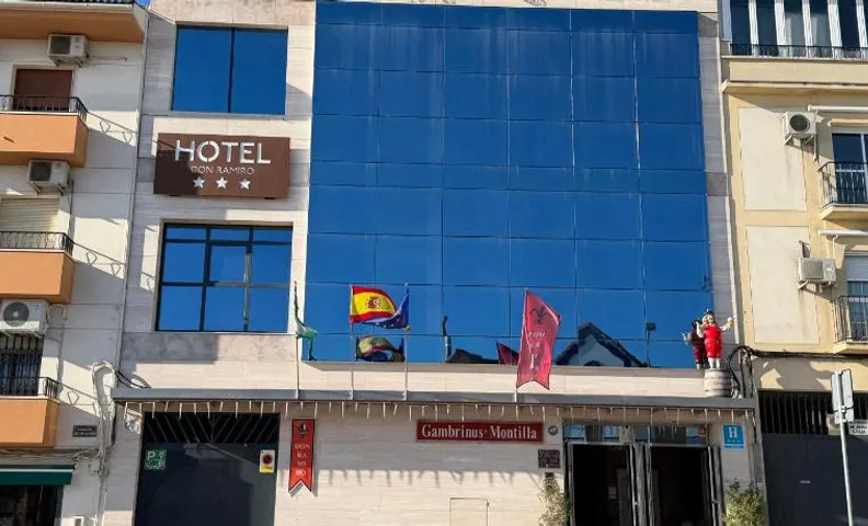 HOTEL DON RAMIRO