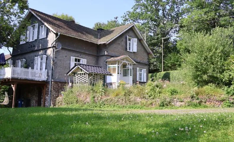 Riverside Landhaus-Villa und Lodge XXL Garten bis 24 Personen
