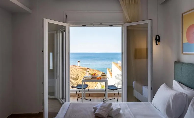 Aiora Suites by Booking Kottas
