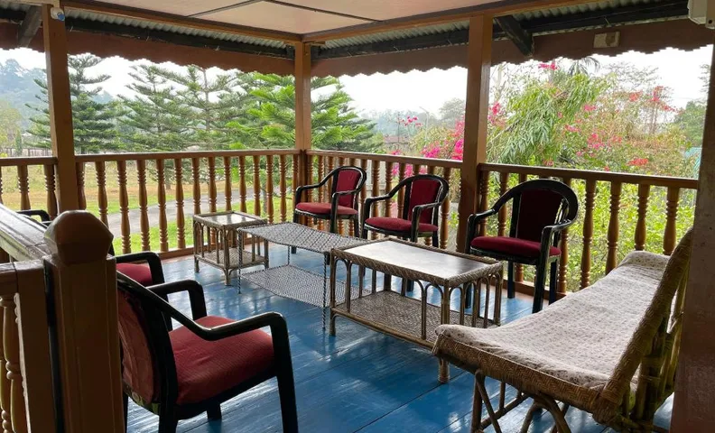Ninashi Homestay
