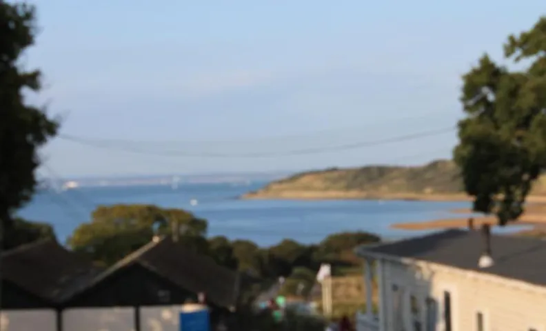 3 bed caravan with decking sleeps 8 with stunning sea view on private beach in Thorness bay