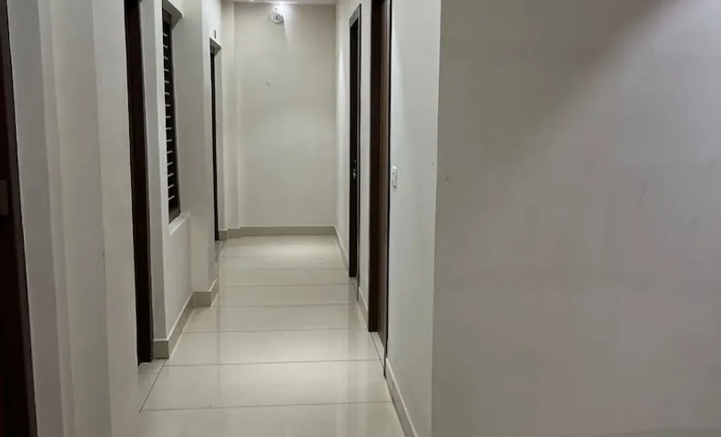 호텔 프라카쉬 블록-1
