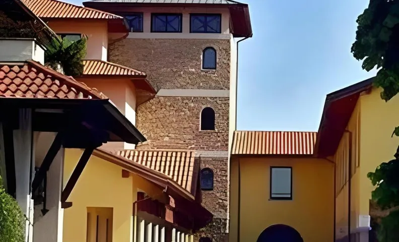 Scia' On Martin Hotel Restaurant