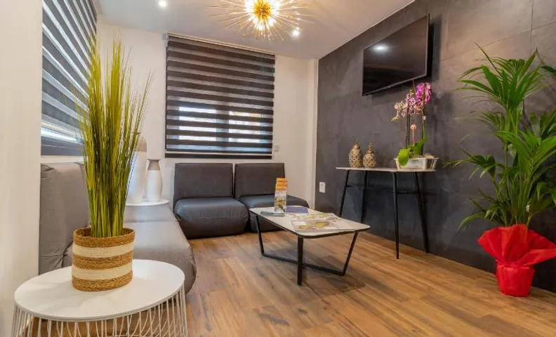Hotel Reina Aixa