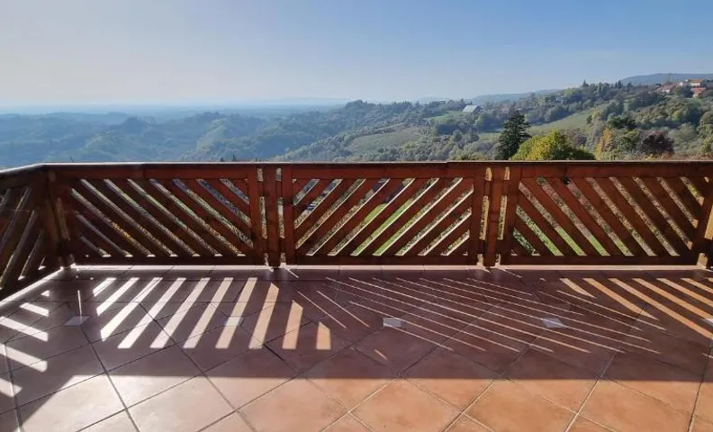 Wine Panorama house